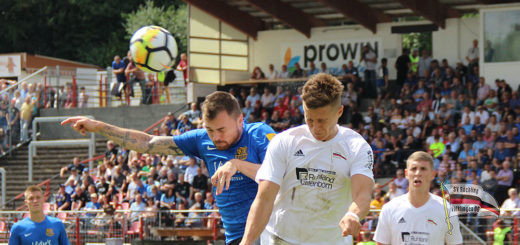 FCS gegen den SVR im Hermann-Neuberger-Stadion (Foto: Hell)