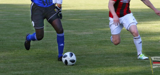 Testspiel gegen den 1. FC Saarbrücken (Foto: Bennoit)