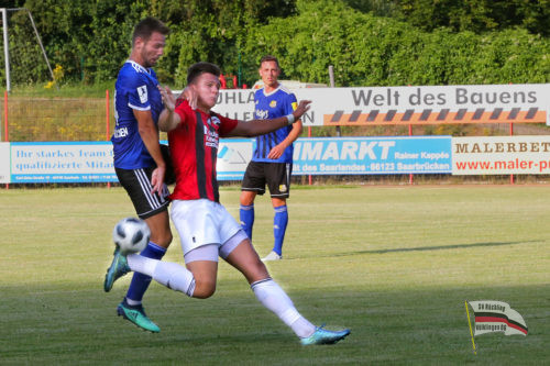 Testspiel gegen den 1. FC Saarbrücken (Foto: Bennoit)