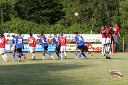 Testspiel gegen den 1. FC Saarbrücken (Foto: Bennoit)