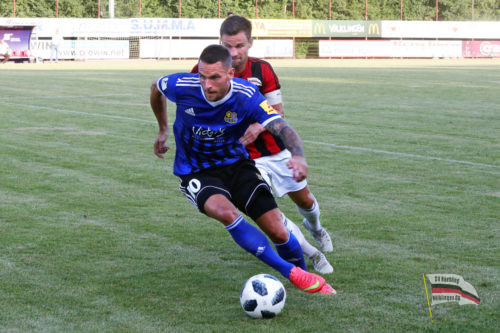 Testspiel gegen den 1. FC Saarbrücken (Foto: Bennoit)